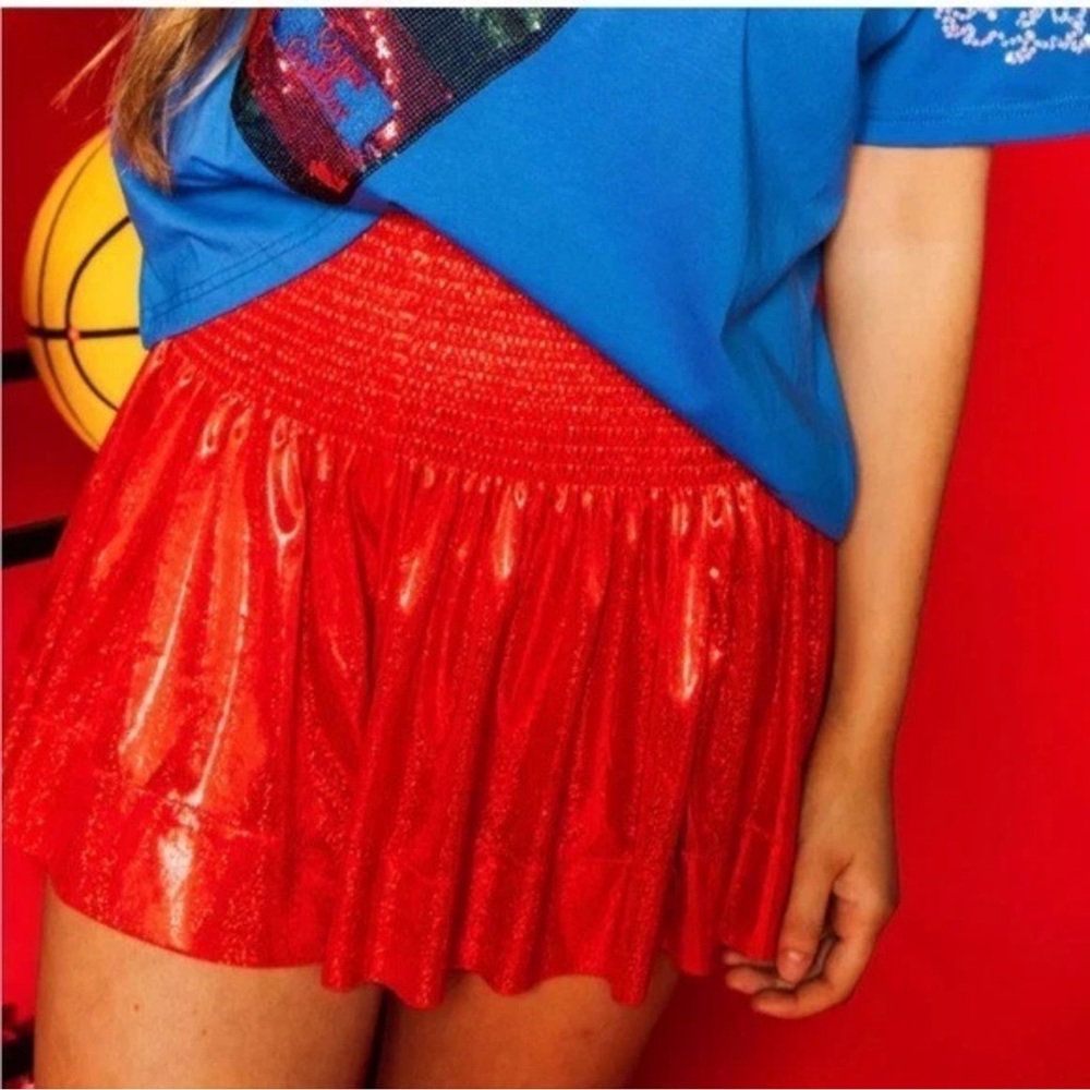 QUEEN OF SPARKLES Red Glitter smocked shorts | XS
